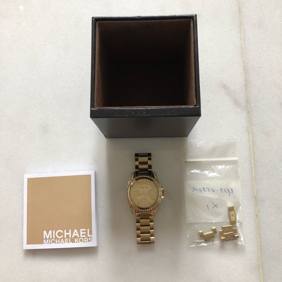 Michael Kors Diamond Encrusted Gold Watch - Picture 6 of 6